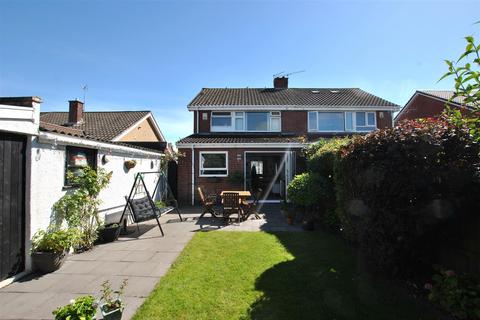 3 bedroom semi-detached house for sale, Heathfield Crescent, Whitchurch