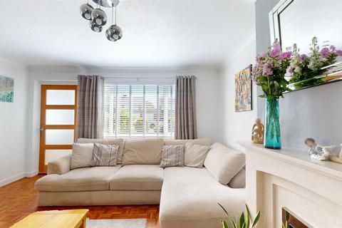 26 Heathfield Crescent, Bristol, BS14 9RQ