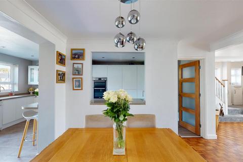 26 Heathfield Crescent, Bristol, BS14 9RQ