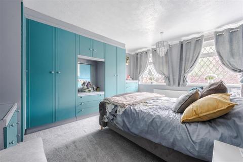 3 bedroom semi-detached house for sale, Bottesford Lane, Scunthorpe