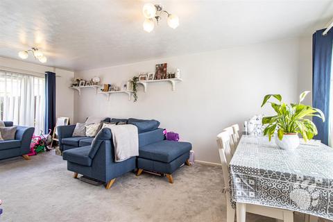 2 bedroom terraced house for sale, Curling Tye, Basildon SS14