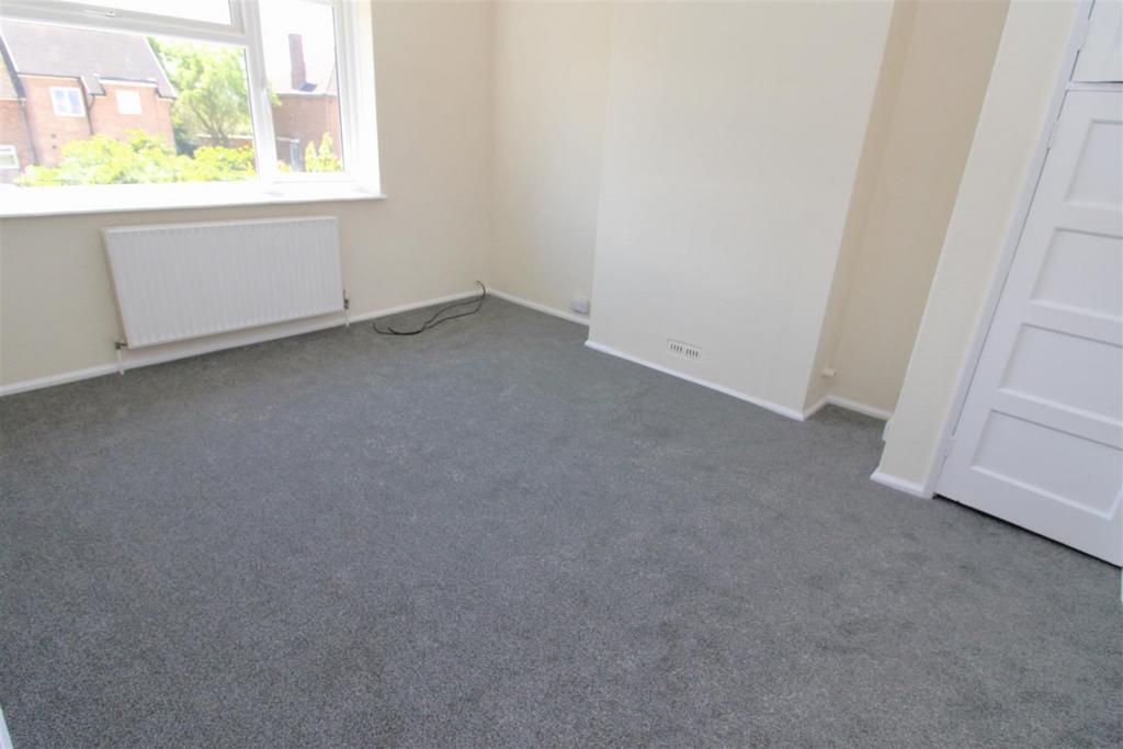 Lounge 2.JPG