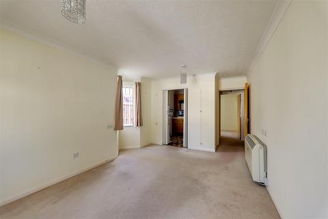 2 bedroom retirement property for sale, Park Road, Worthing BN11