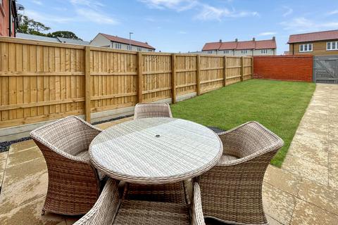 2 bedroom terraced house to rent, Jurston Lane, Wellington, Somerset, TA21