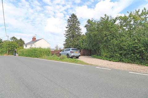 2 bedroom semi-detached house for sale, Boreham Road, Little Waltham, Chelmsford