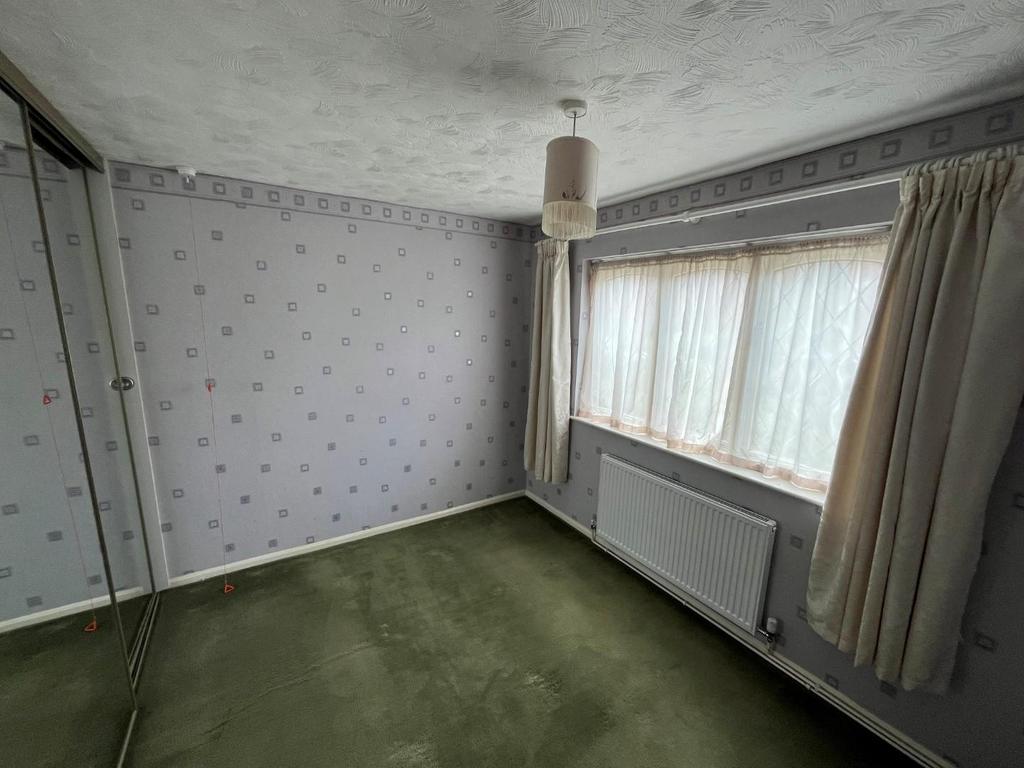 Bedroom One.jpg