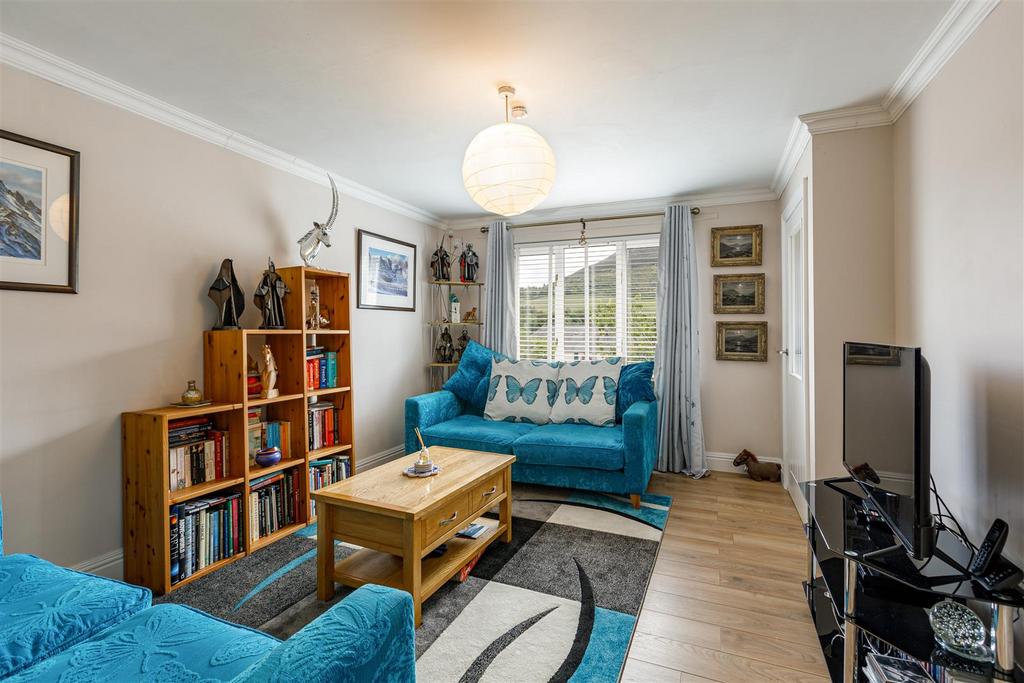 22 Eildon View Melrose 10.JPG