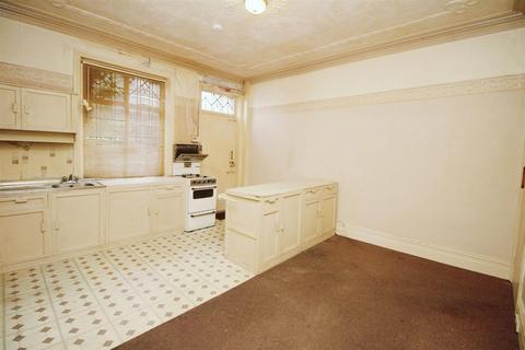 18 Fagley Road, Bradford, BD2 3LY