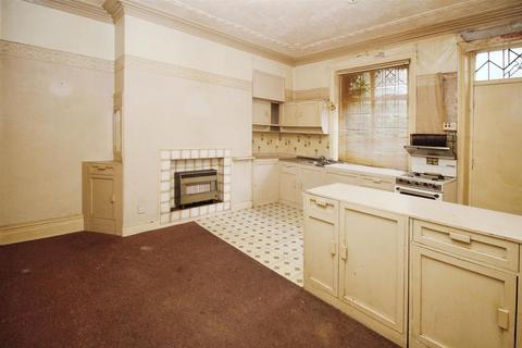 18 Fagley Road, Bradford, BD2 3LY