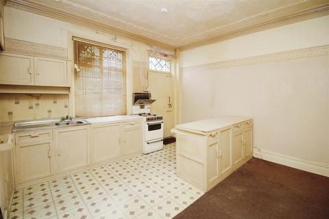 18 Fagley Road, Bradford, BD2 3LY