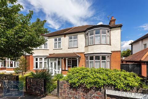 4 bedroom semi-detached house for sale, Buckingham Road, Wanstead