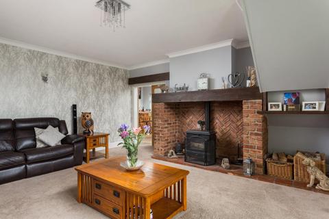 4 bedroom detached house for sale, Northgate Lane, Warthill, York