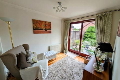 8 Mow Barton, Yate, Bristol, BS37 5NF