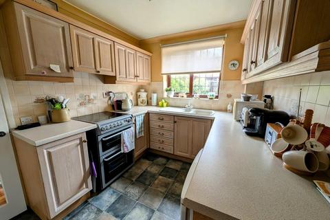 8 Mow Barton, Yate, Bristol, BS37 5NF