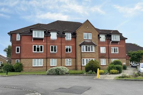 2 bedroom retirement property for sale, Allingham Court, Farncombe