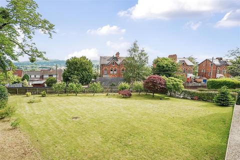 4 bedroom detached house for sale, Canal Hill, Tiverton