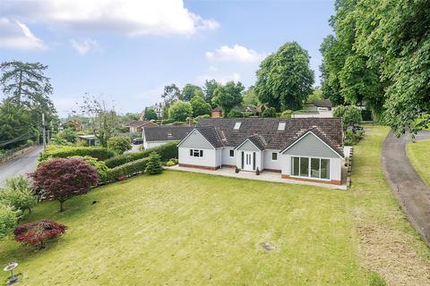 4 bedroom detached house for sale, Canal Hill, Tiverton