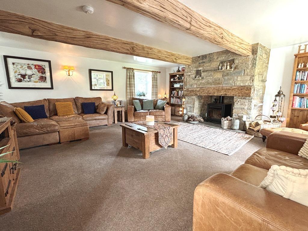 Sitting Room.JPG