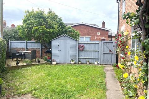 2 bedroom detached house for sale, School Road, Evesham