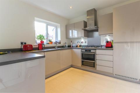 4 bedroom house for sale, Glebe Drive, Exning CB8