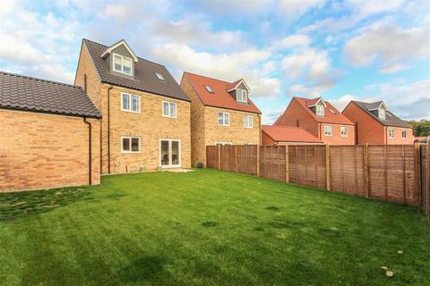 4 bedroom house for sale, Glebe Drive, Exning CB8