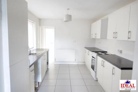 11 Denby Street, Bentley, Doncaster, DN5 0JF