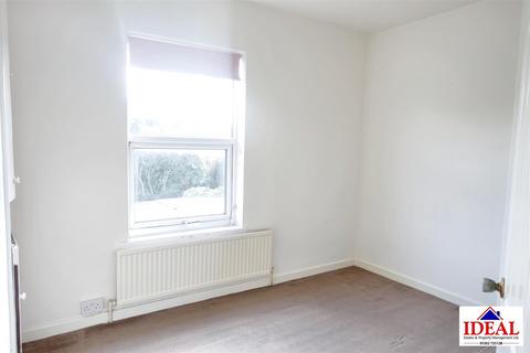 11 Denby Street, Bentley, Doncaster, DN5 0JF