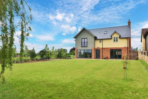 4 bedroom detached house for sale, Paradise Green, Marden, Hereford