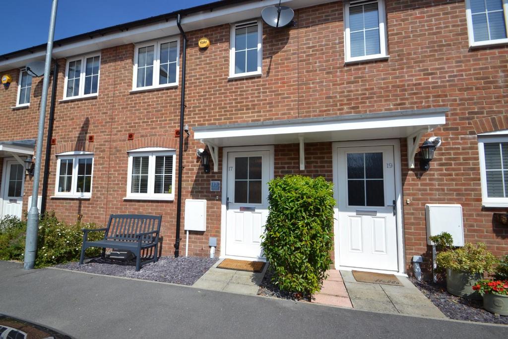 Cornwell Close, Buntingford 2 bed terraced house £1,450 pcm (£335 pw)