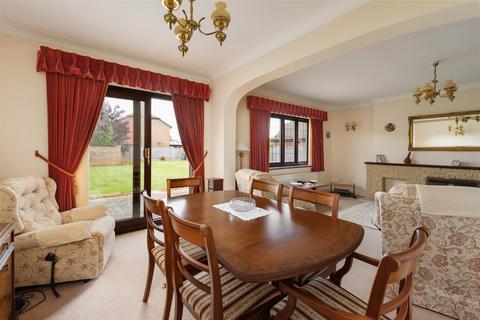 14 The Ridings, Chestfield, Whitstable, CT5 3PE