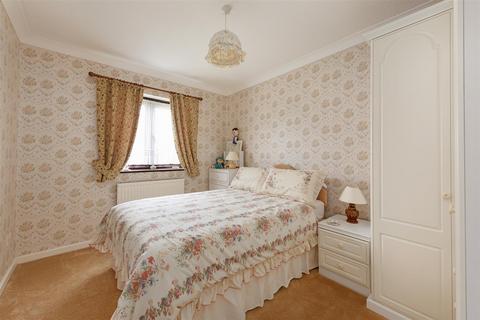 14 The Ridings, Chestfield, Whitstable, CT5 3PE