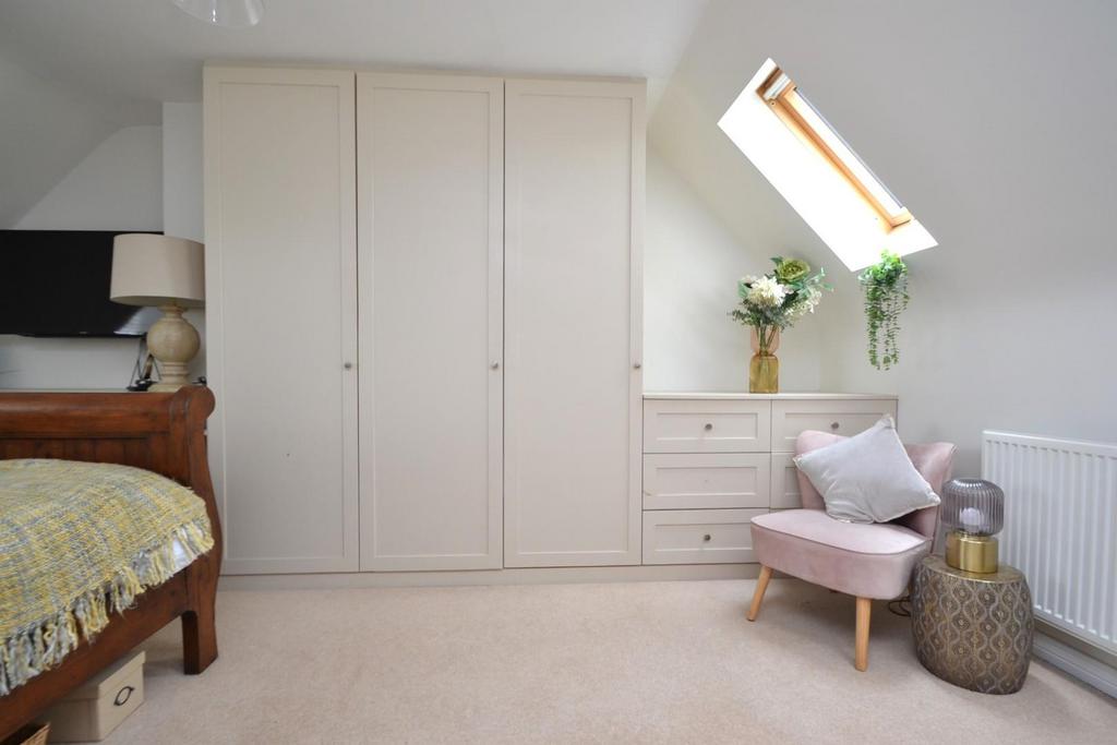 Bedroom One a.JPG