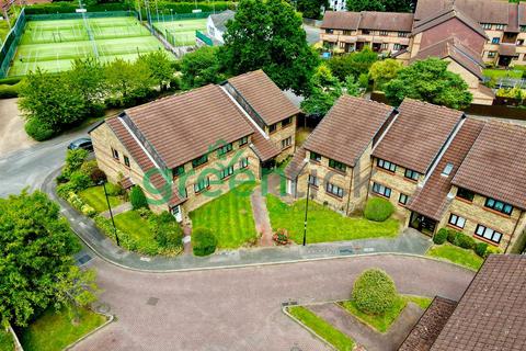 4 Haydon Close, Enfield, EN1 2BN