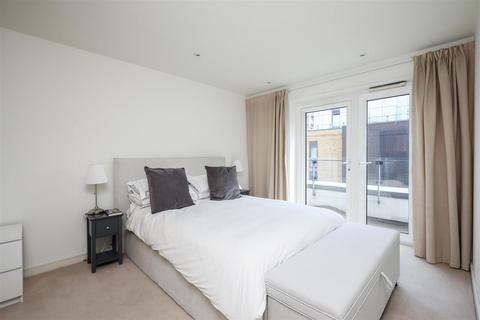 2 bedroom penthouse to rent, Enterprise Way, London