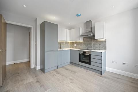 1 bedroom flat to rent, Flat 12 Francis House, 760-762 Barking Road, London