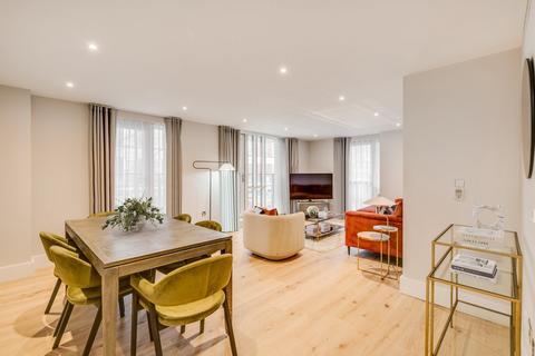 4 bedroom apartment to rent, Baker Street, Marylebone, London, NW1