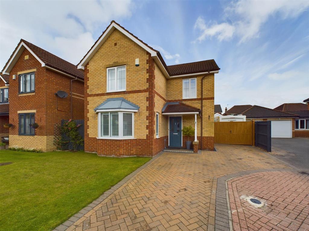Stuart Close, Bridlington 3 bed detached house for sale £279,950