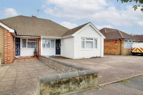 2 bedroom semi-detached bungalow for sale, Winton Drive, Cheshunt