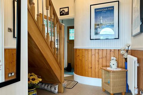 Bodrean Hillcrest, Helston, TR13 8UW
