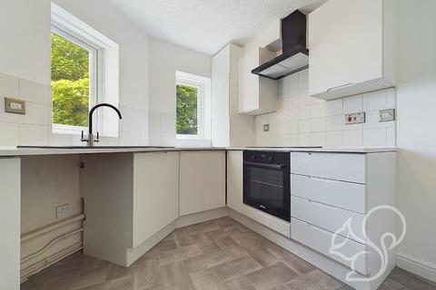 16 Ash Way, Colchester, CO3 9FN