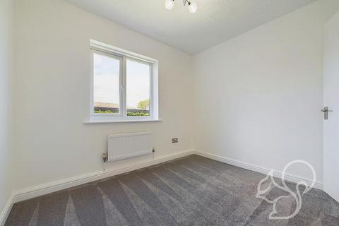16 Ash Way, Colchester, CO3 9FN