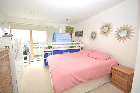 1 bedroom flat for sale, Durnsford Road, Wimbledon SW19