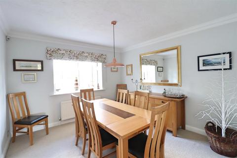 4 bedroom detached house for sale, Thistley Green Road, Braintree