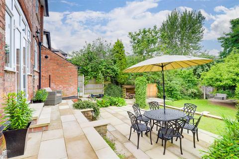 19 Arno Vale Road, Woodthorpe, Nottingham, NG5 4JH
