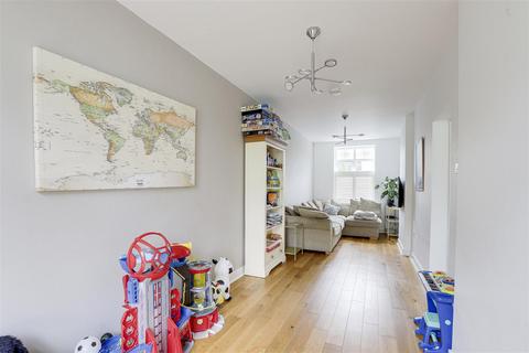 19 Arno Vale Road, Woodthorpe, Nottingham, NG5 4JH