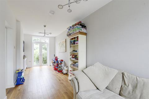 19 Arno Vale Road, Woodthorpe, Nottingham, NG5 4JH