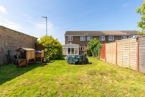 3 bedroom end of terrace house for sale, Elizabeth Way, Gamlingay, Sandy