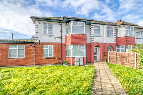 1 bedroom flat for sale, Farm Road, Winchmore Hill, N21