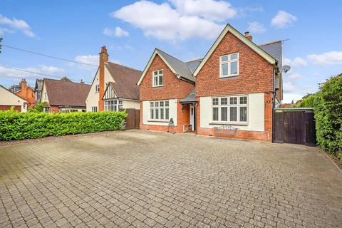 5 bedroom detached house for sale, Stortford Road, Dunmow