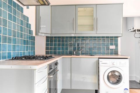 1 bedroom flat to rent, Mafeking Avenue, Brentford